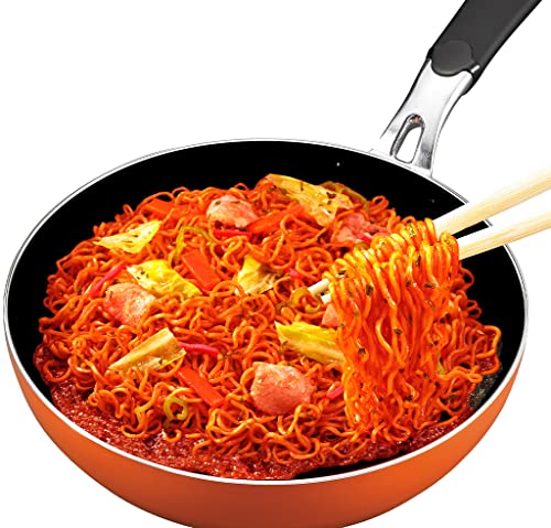 [SAPPORO ICHIBAN] Sriracha Yakisoba, Spicy Chow Mein, No. 1 Tasting Japanese Instant Noodles (3.6 Oz/102 g) (5 Packs)