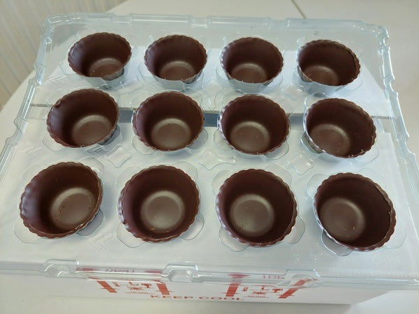 1- PACK OF CHOCOLATE CUP VICTORIA DARK