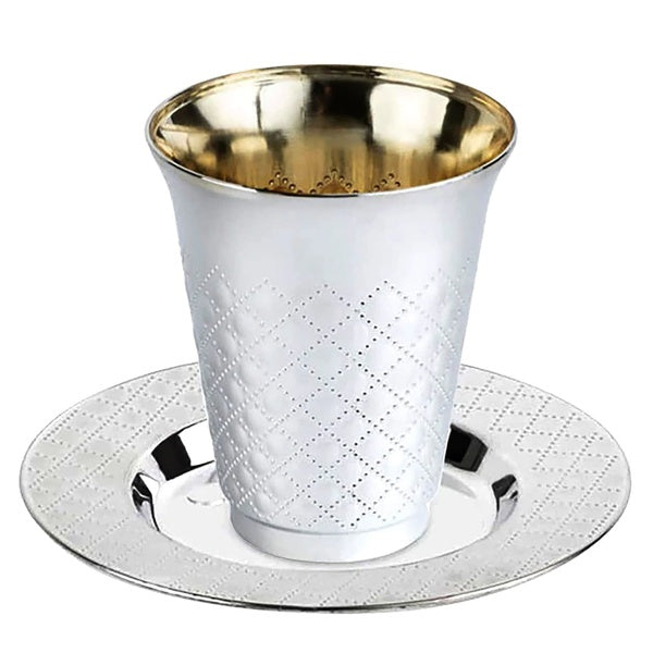24-PACK OF Set Plastic Saucers & Kiddush Cup