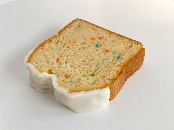 20- PACK OF CAKE ICED PARTY SLI IW
