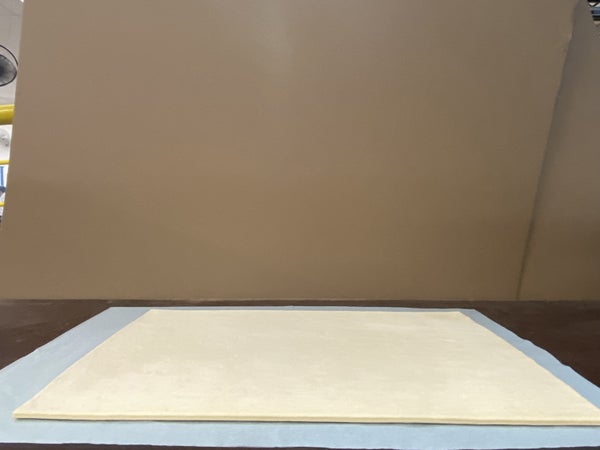 1- PACK OF PASTRY DOUGH SHEETS CROISSANT