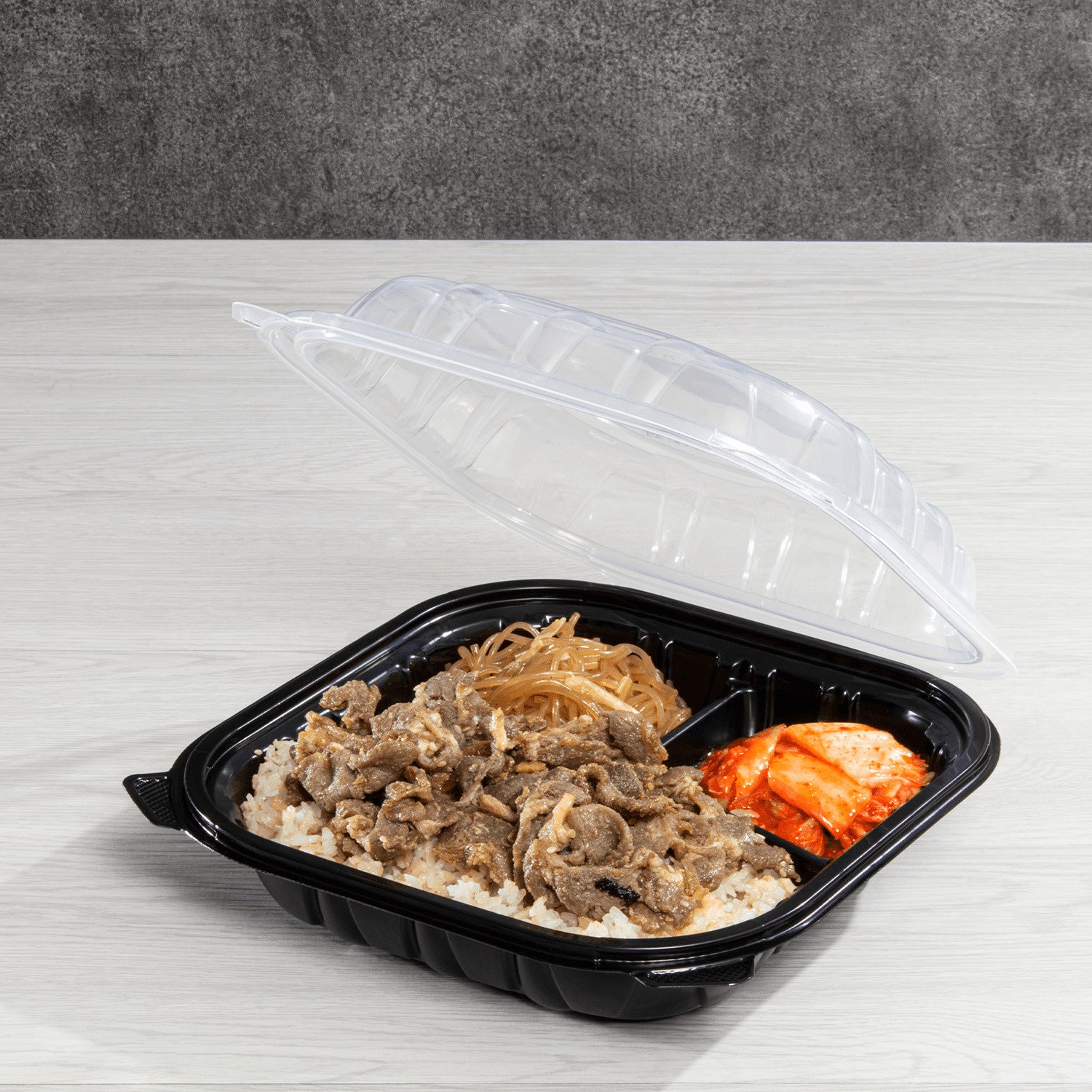 150-PACK OF Container Takeout Karat 150 ct 9" x 9" 3-Comparment Premium PP Hinged Container