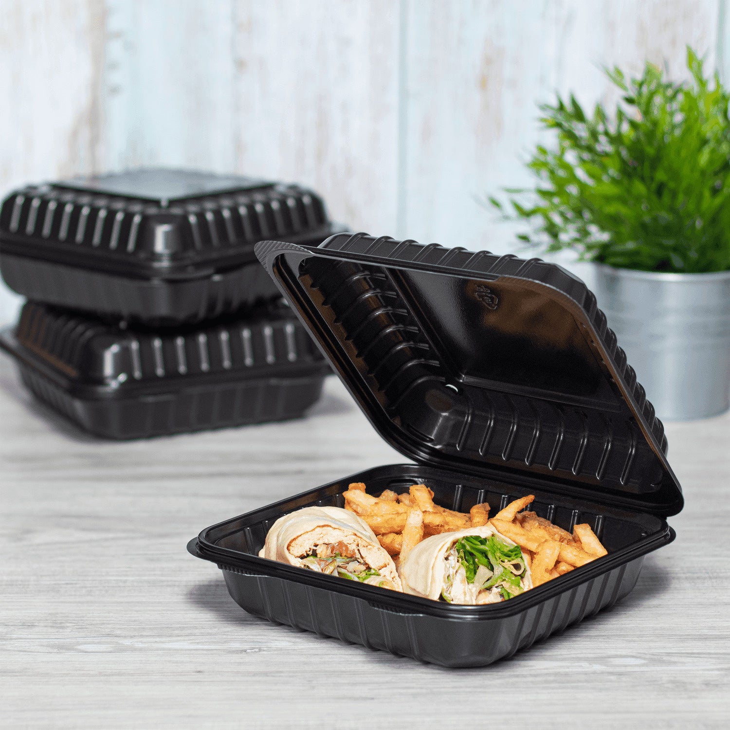 250-PACK OF Container Takeout Karat 250 ct 8''x 8'' Hinged Food Containers | PP | Black