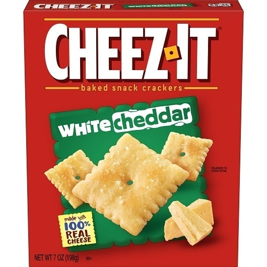 12-PACK OF White Cheddar Crackers Kellogg'S, 12 - 7 Oz