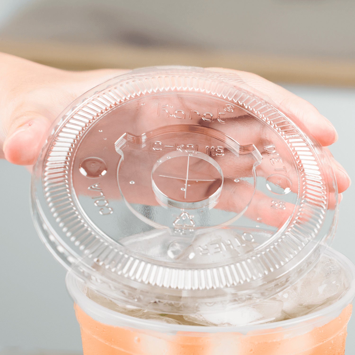 1000-PACK OF Lid Togo Karat 1,000 ct Cup Lids | PET | 115 mm