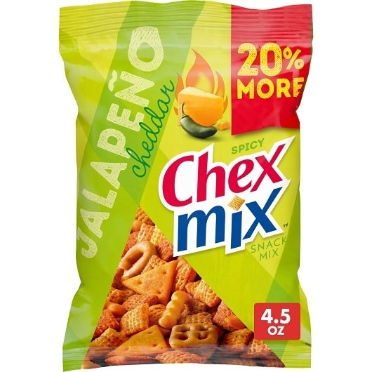 8-PACK OF Spicy Jalapeno Cheddar Snack Mix Chex Mix Dry, 8 - 4.5 Oz